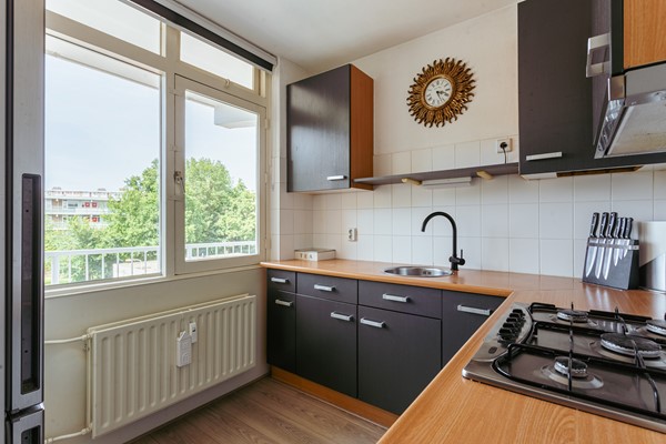 Medium property photo - Edamstraat 167, 2547 VP Den Haag